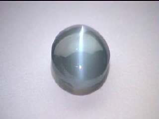 Alexandrite œil-de-chat ovale de Russie – Vert/Marron