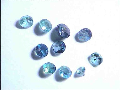 Lot d’alexandrites rondes vert clair du Brésil