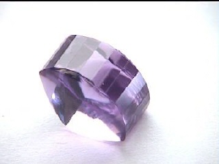 Améthyste violette d’Uruguay – Forme spéciale