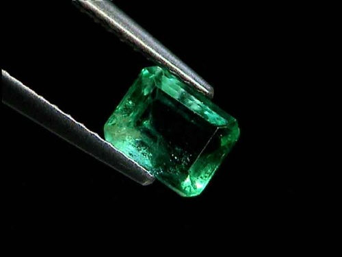 Colombian Green Emerald in Emerald Cut