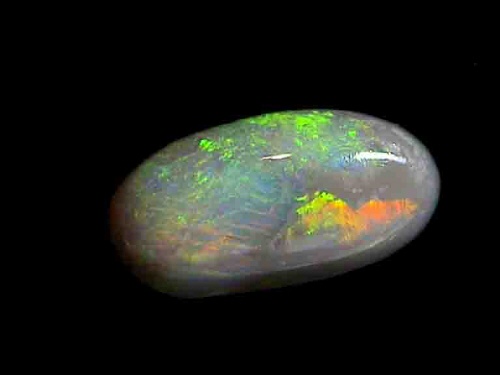 Ópalo seminegro de Lightning Ridge – Verde multicolor, forma libre
