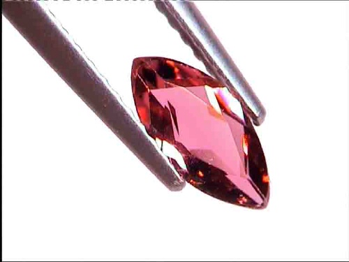 Topacio imperial rosa de Ouro Preto, Brasil – Navette