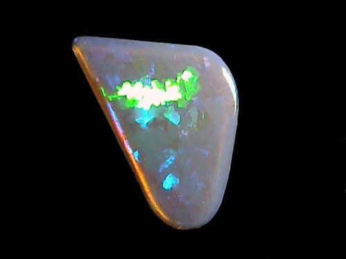 Schwarzer Jelly-Kristallopal in Grünblau – Freiform aus Lightning Ridge