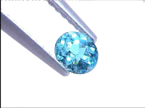 Tourmaline Paraïba bleu-vert néon, taille ovale