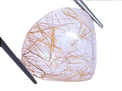 Quartz rutile à rutile blanc doré, cabochon poire