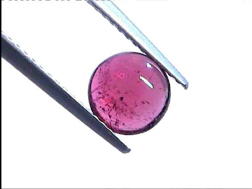 Rubellite du Brésil rouge framboise en cabochon rond