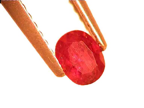 Rubis ovale de Birmanie rouge/rose
