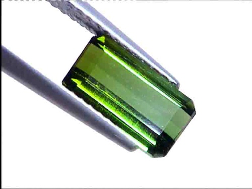 Grüner Chrom-Turmalin im Achteckschliff aus Brasilien